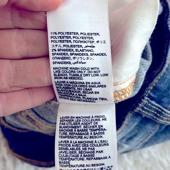 Bebe Stretchy Denim Mini Skirt in Washed Blue. Sz 25 👖🛍️ - Picture 11 of 13